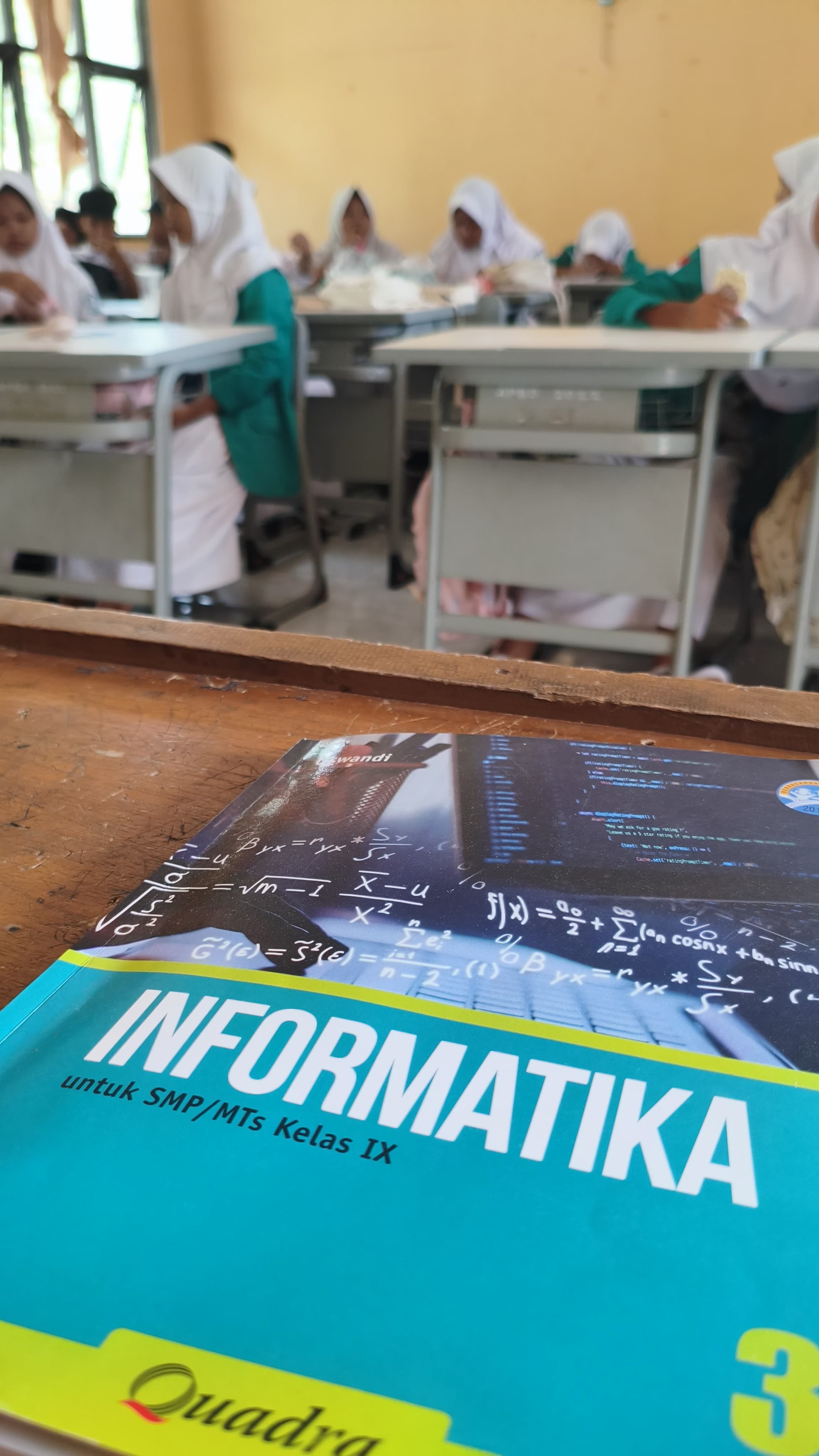 KBM Informatika SMPN 10